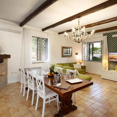 Villa Alcantara Di Charme Graniti Luaran gambar